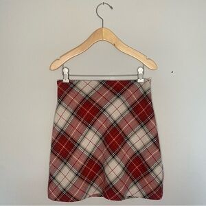 H &M Red and white plaid holiday skirt.